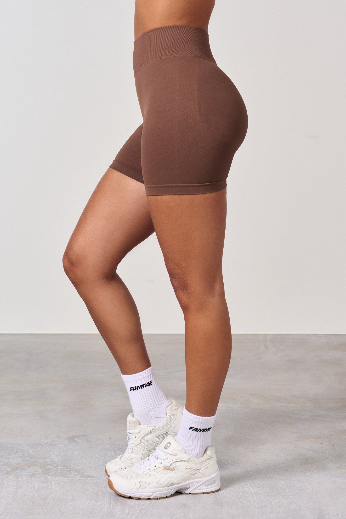 Refine Scrunch Shorts - for kvinde - FAMME - Shorts