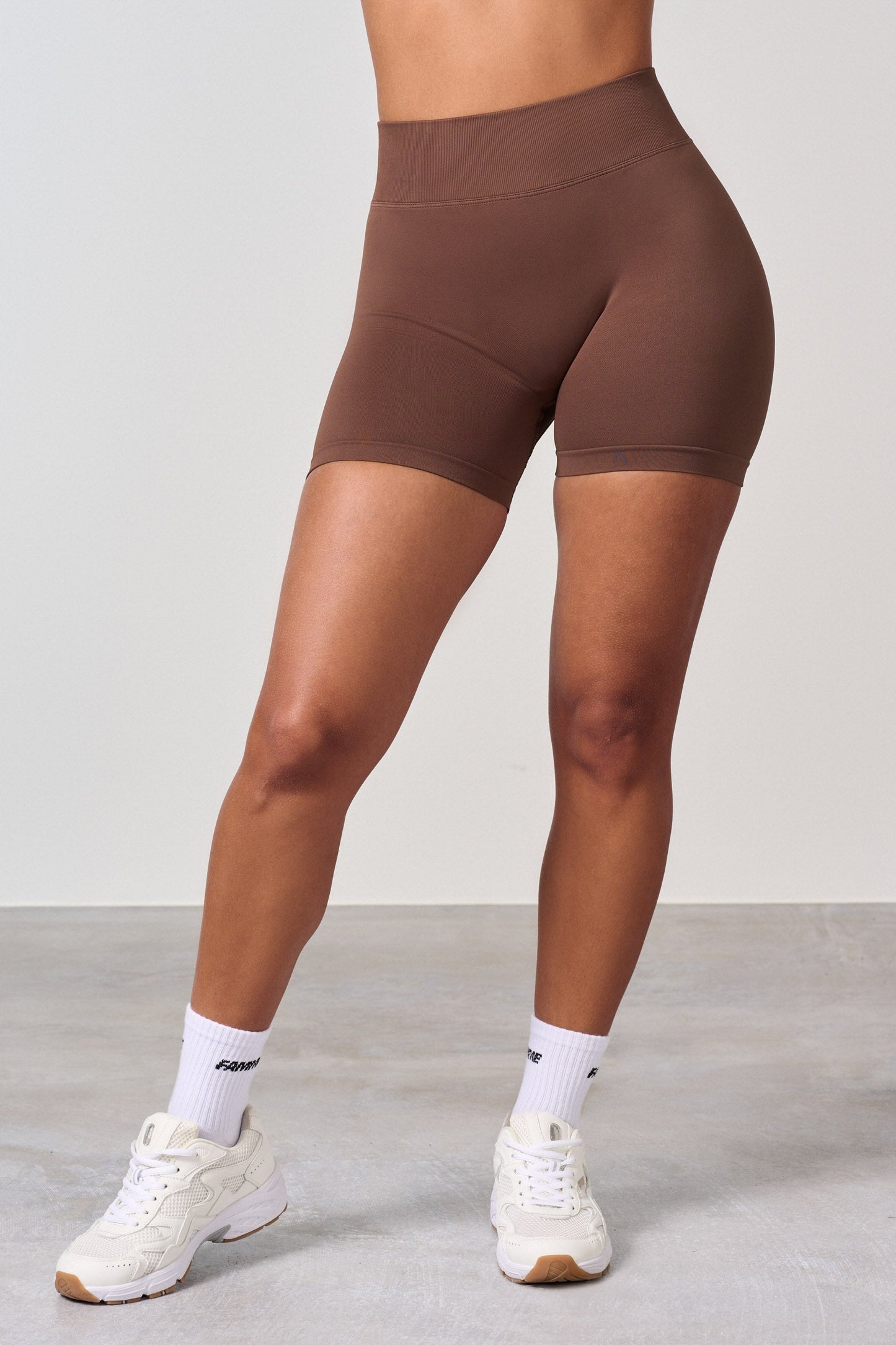 Refine Scrunch Shorts - for kvinde - FAMME - Shorts