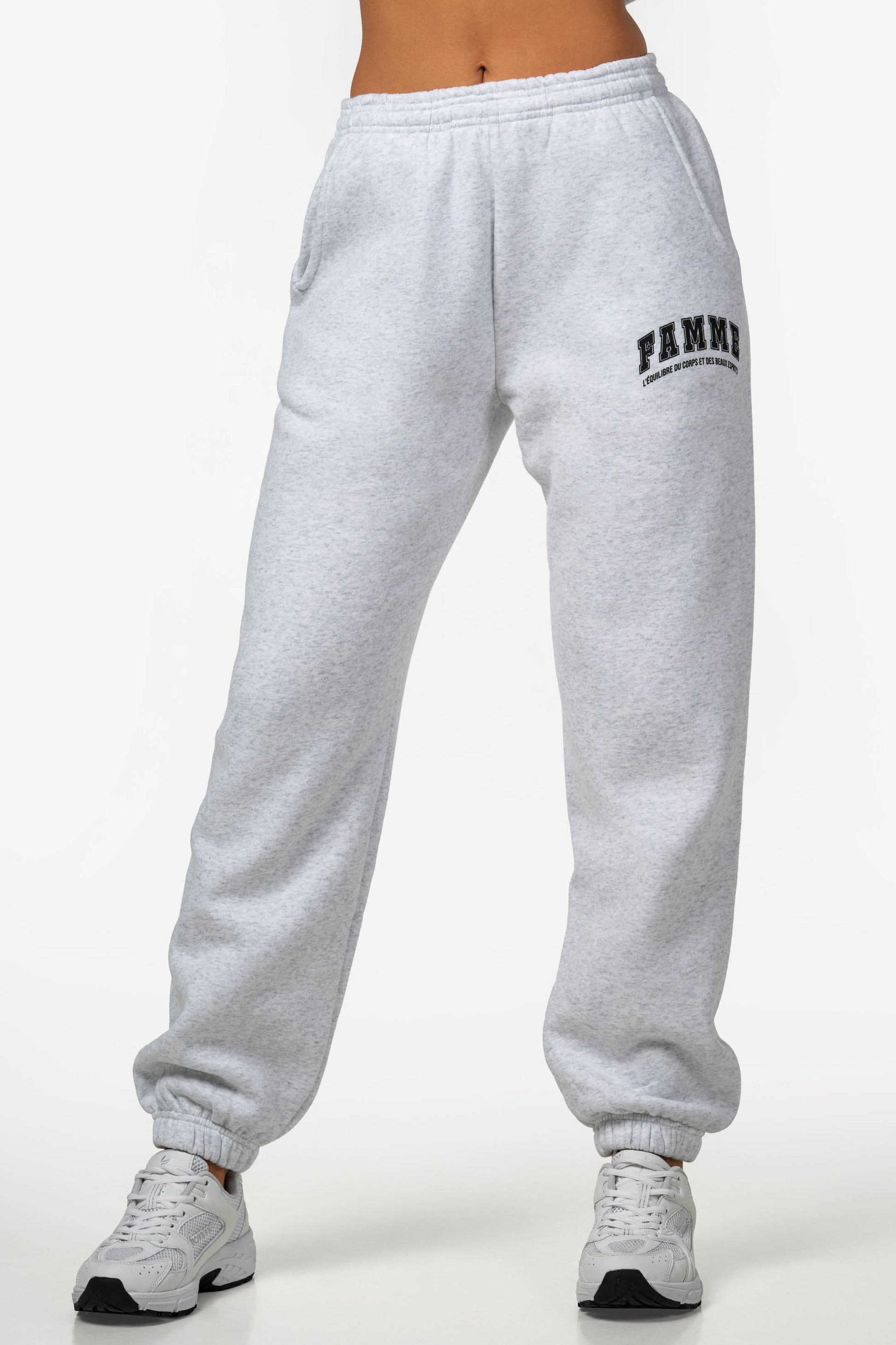 Grey Oversized Jogger - for dame - Famme - Jogger