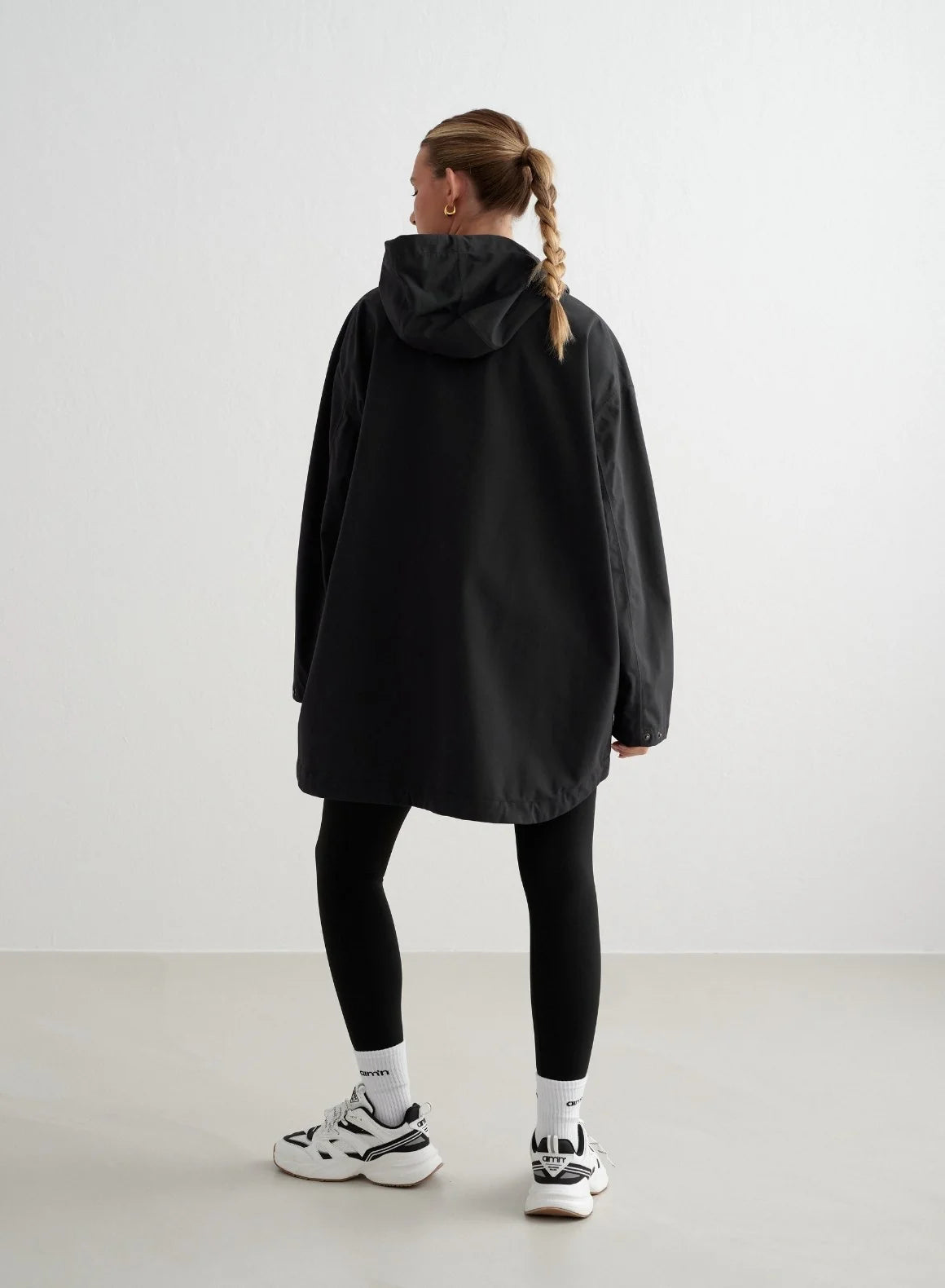 Black Waterproof Oversized Anorak - for kvinde - aim'n - Jackets