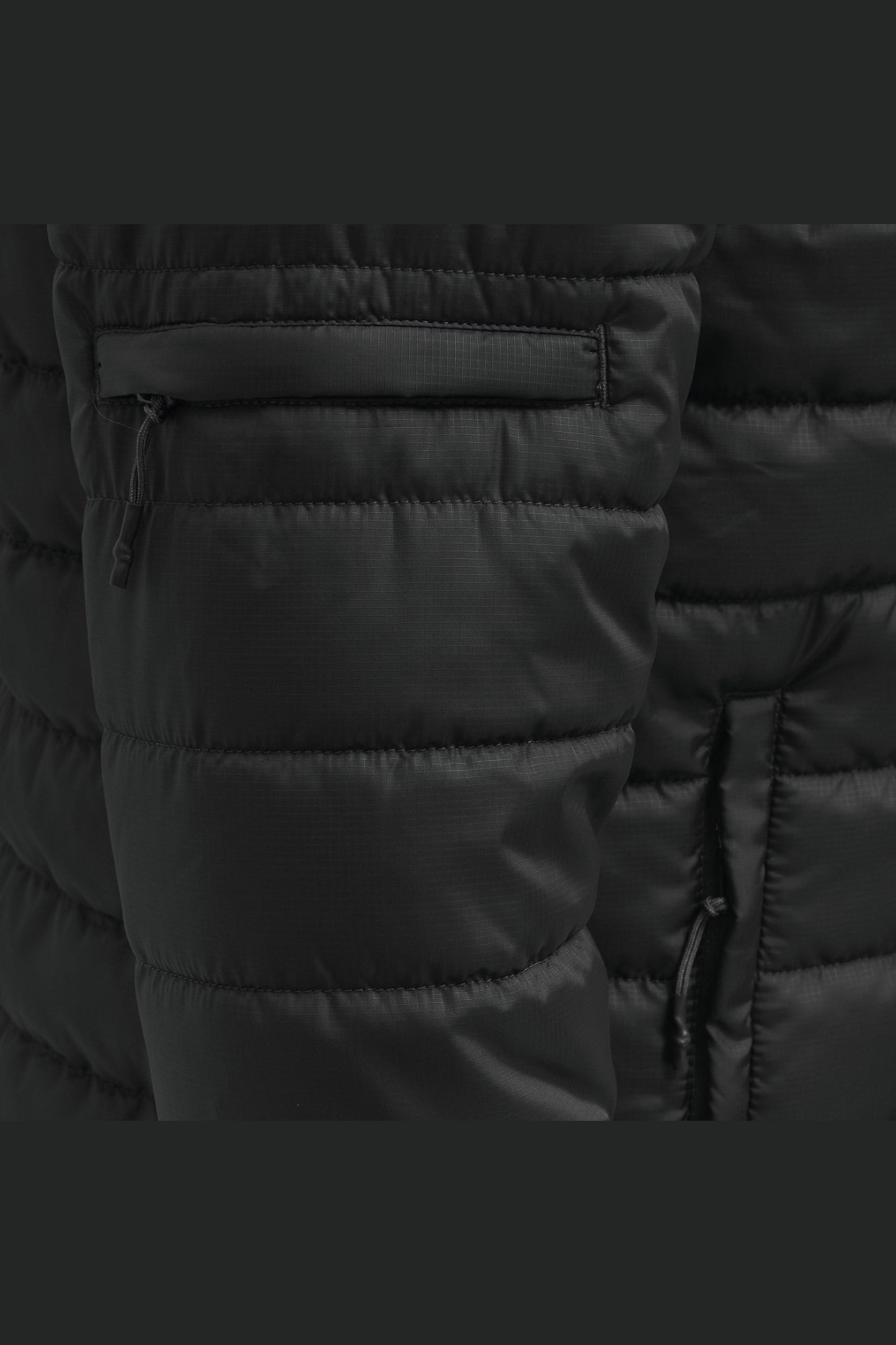 HUMMEL - Hmlnorth Quilted Hood Jacket - Black/asphalt