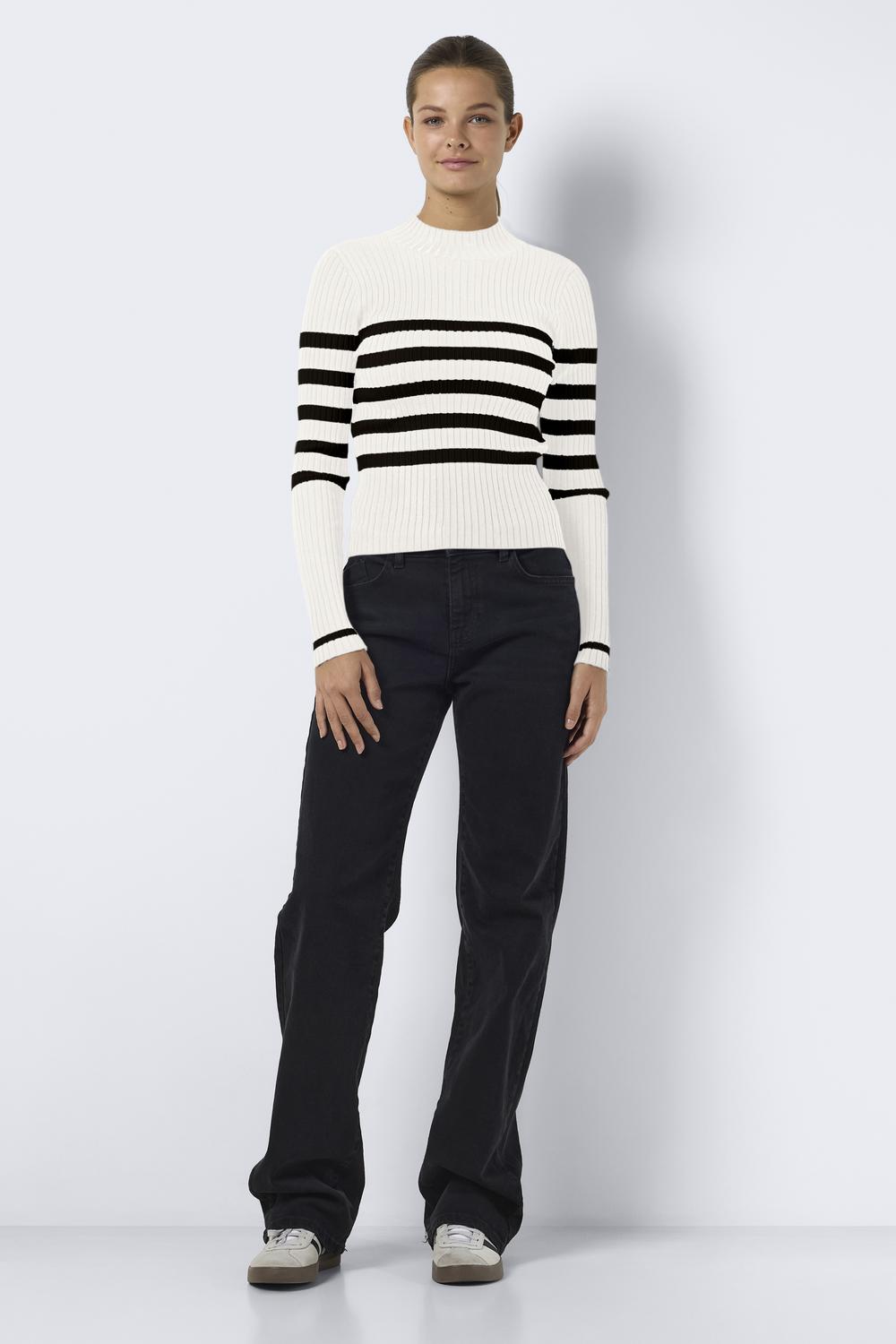 NOISY MAY - Fifi L/s High Neck Rib Knit - White